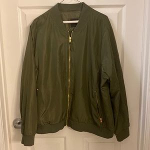 Like new!  26/28 Army Green Bomber Style Jacket.